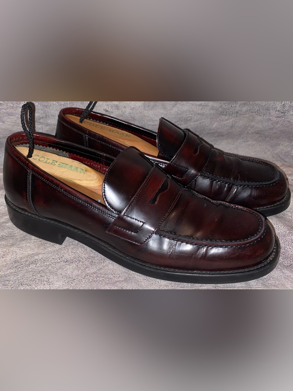 Vintage Y2K GH Bass Weejun Penny Loafers Oxblood Burgundy Slip On Shoes 9 Women